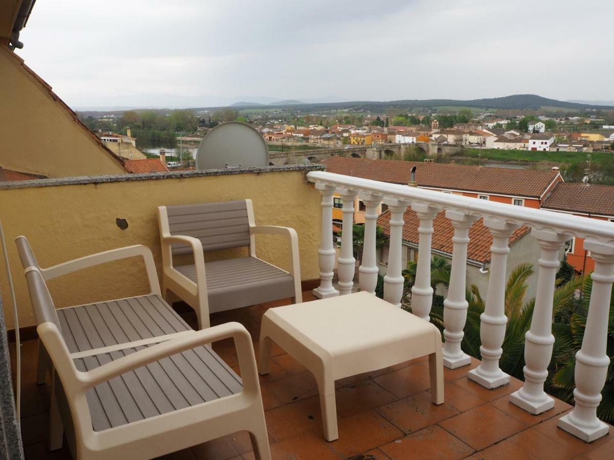 El Cerezo Villa Ciudad Rodrigo Bagian luar foto